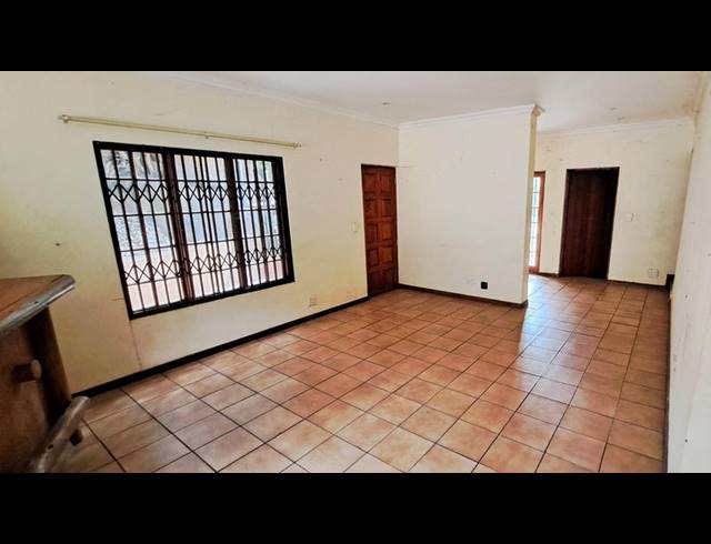 4 BEDROOM HOUSE FOR SALE IN ELANDSRAND